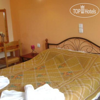 Antonis Beach Hotel