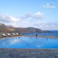 Damnoni Bay Hotel