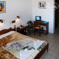 Damnoni Bay Hotel