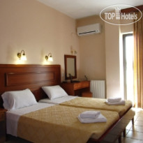 Athinaikon Hotel 
