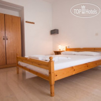 Elena Rooms & Apartments