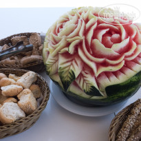 City Green Hotel buffet