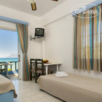 Tripodis Apartments