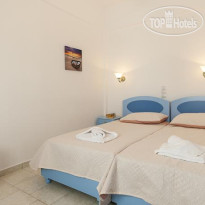 Tripodis Apartments