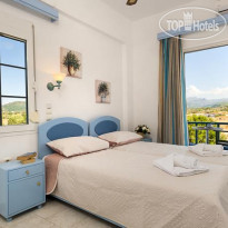 Tripodis Apartments