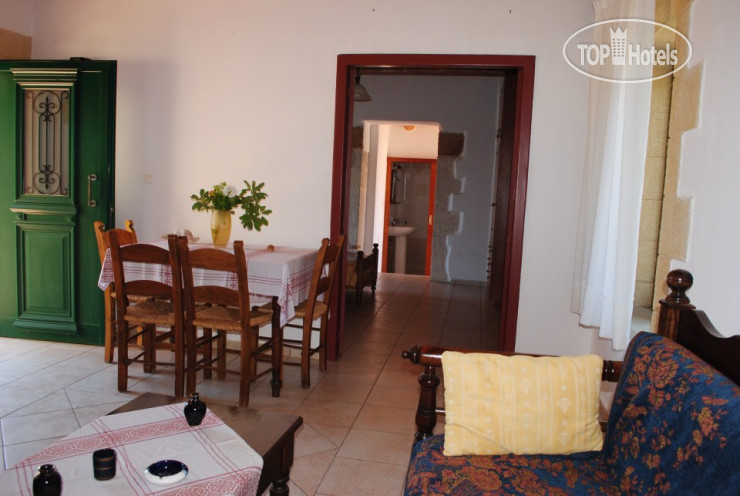 New photos from tourists Skandalis Traditional Suites