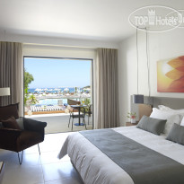 Atlantica Kalliston Resort & Spa 