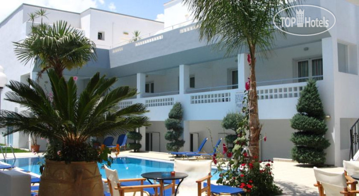 Hotel photo Emerald Studios 1*