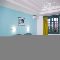 Theoni Apartments