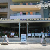 Palm Beach Hotel Apartments 