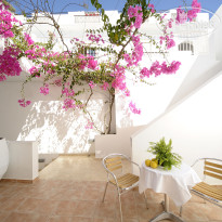 Glaros Apartments