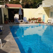 Castelli Studios & Apartments