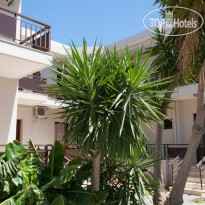 Ermis Apartments 