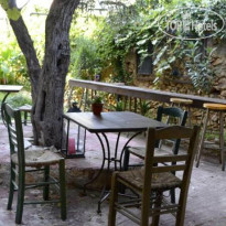 Chania Hostel Отель