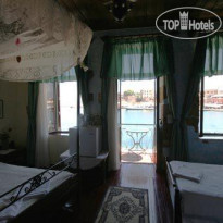 Captain Vasilis Hotel Номера