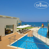 Grand Bay Beach Resort 