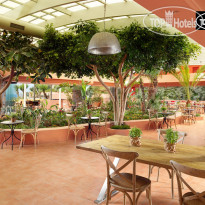 Out of the Blue, Capsis Elite Resort Ресторан Green Pepper