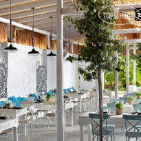 Out of the Blue, Capsis Elite Resort Ресторан Amarando