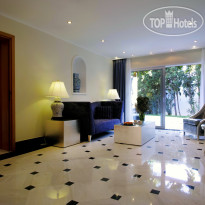 Out of the Blue, Capsis Elite Resort