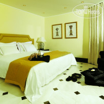 Out of the Blue, Capsis Elite Resort