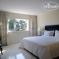 Out of the Blue, Capsis Elite Resort