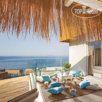 Out of the Blue, Capsis Elite Resort