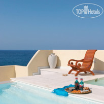 Out of the Blue, Capsis Elite Resort