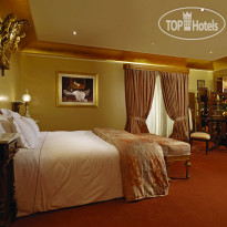 Out of the Blue, Capsis Elite Resort