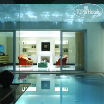 Out of the Blue, Capsis Elite Resort