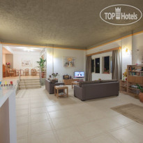 Fotis Studios Apartments