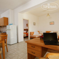 Fotis Studios Apartments