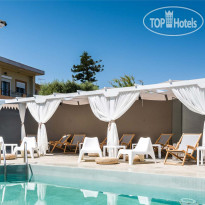 Anemos Suites & Apartments