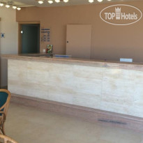 Artemis Bay Hotel 