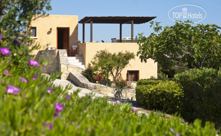 New photos from tourists Scalani Hills Boutari Winery & Residences