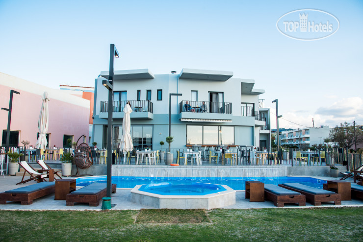 Hotelier's photos Elia Agia Marina Beach Hotel 4*