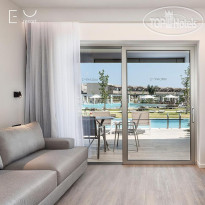 Euphoria Resort CLASSIC ROOM SHARING POOL
