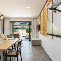 T Hotel Premium Suites 