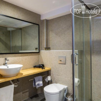 T Hotel Premium Suites 