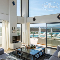 DV Sea Front Villa Athena 1