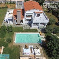 Galiatsos Villa