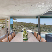 Charlotte Villa Opne plan Dining area