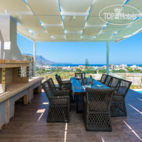 Anemeli Villa Outside dining area 
