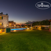 Antina Villa 