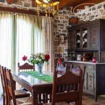 Antina Villa 