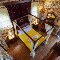Antina Villa