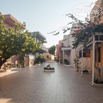 Evina Rooms & Villas