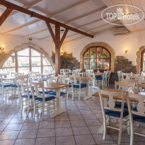 Evina Rooms & Villas