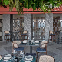 Oros Luxury Beach Resort 