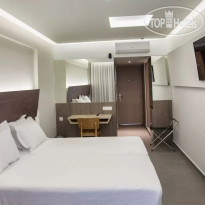 Melrose Hotel