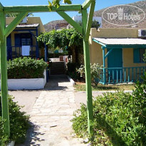 Angelos Village